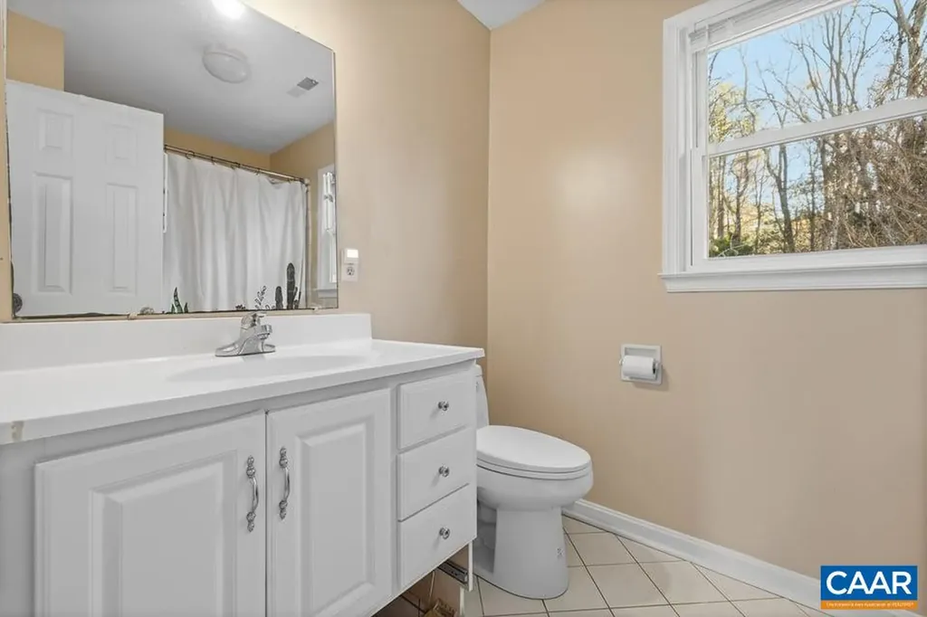 706 Zion Road Zion Crossroads VA 22942