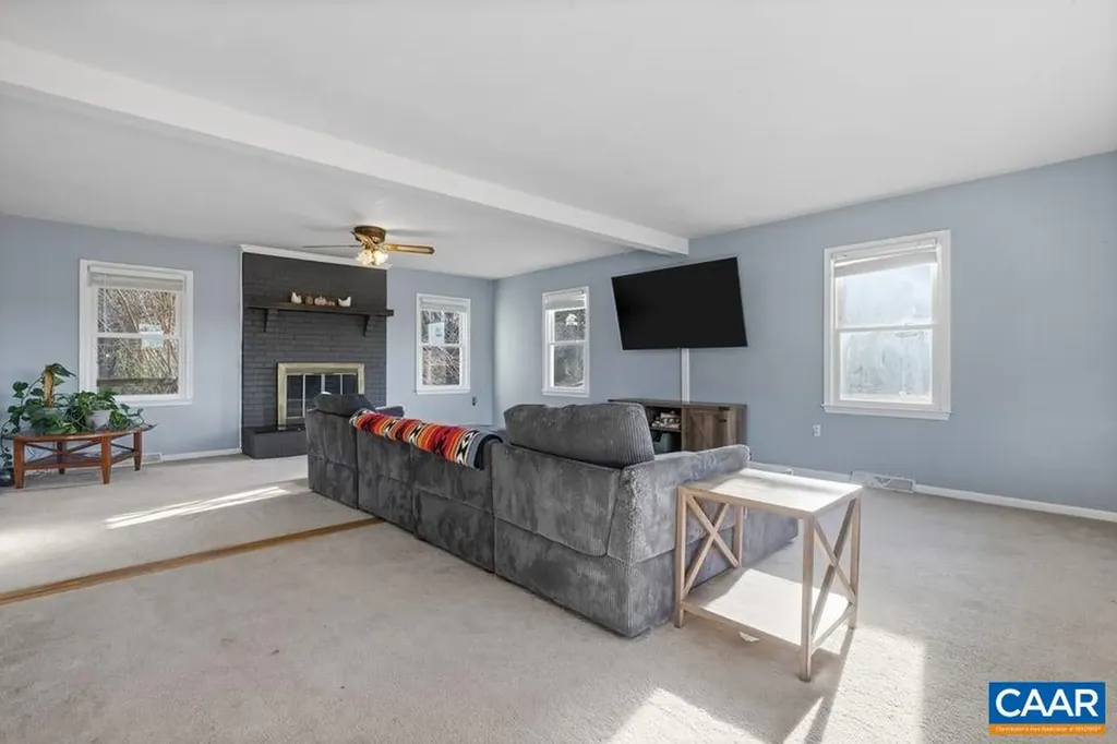 706 Zion Road Zion Crossroads VA 22942