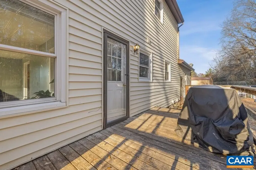 706 Zion Road Zion Crossroads VA 22942