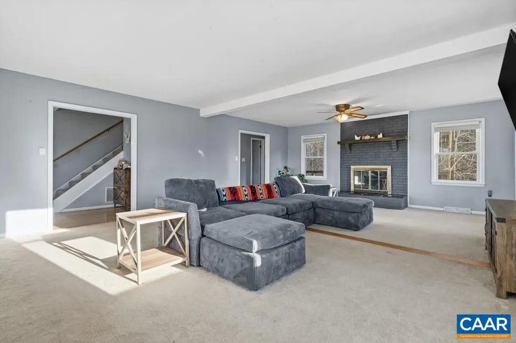 706 Zion Road Zion Crossroads VA 22942