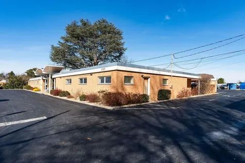 1305 13th Street Waynesboro VA 22980