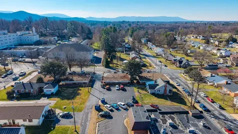 1305 13th Street Waynesboro VA 22980