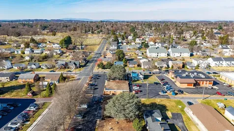 1305 13th Street Waynesboro VA 22980