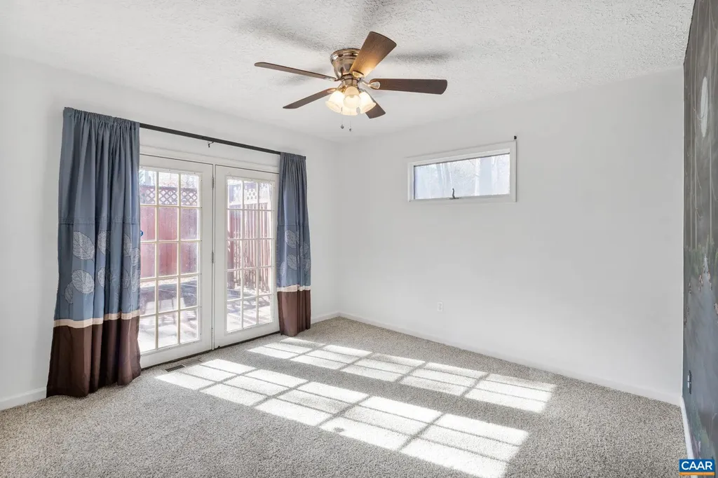 30 Colonial Road Palmyra VA 22963