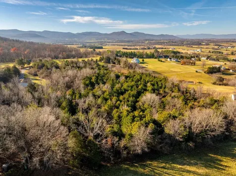 Harper Valley Road Luray VA 22835