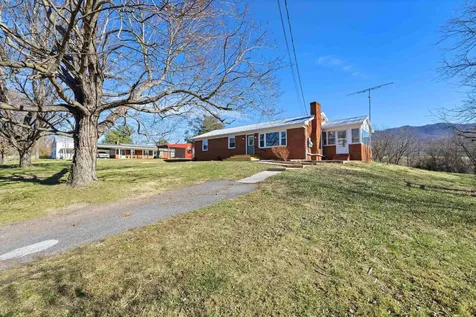 1726 Mountain Valley Road Keezletown VA 22832
