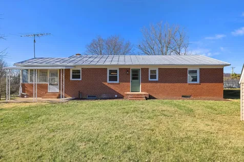 1726 Mountain Valley Road Keezletown VA 22832