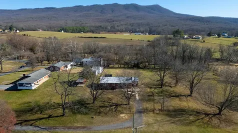 1726 Mountain Valley Road Keezletown VA 22832