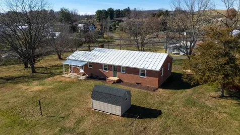 1726 Mountain Valley Road Keezletown VA 22832