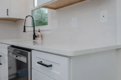 37 Auburn Drive Grottoes VA 24441