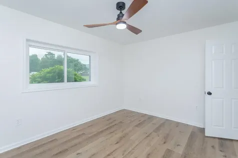 37 Auburn Drive Grottoes VA 24441