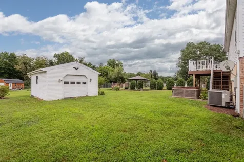 37 Auburn Drive Grottoes VA 24441