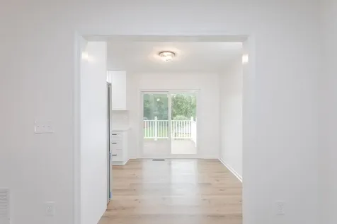 37 Auburn Drive Grottoes VA 24441