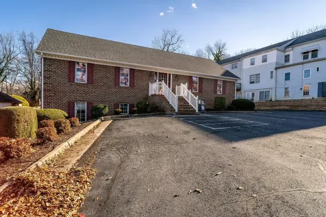 413 Coalter Street N Staunton VA 24401