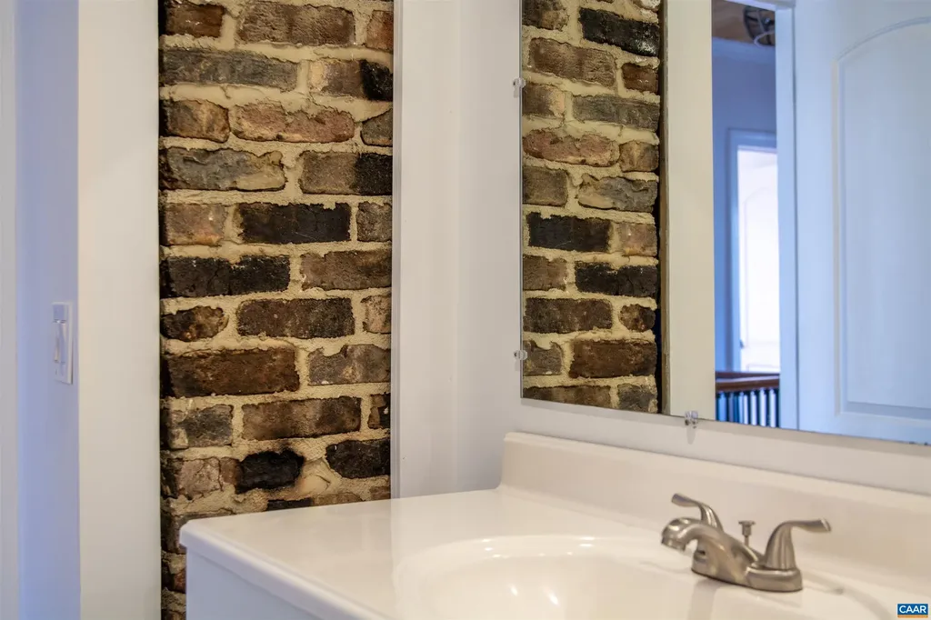 105 Linney Street Gordonsville VA 22942