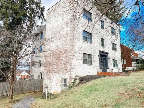 625 Alleghany Avenue Staunton VA 24401