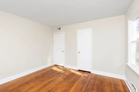 842 Maple Avenue Waynesboro VA 22980