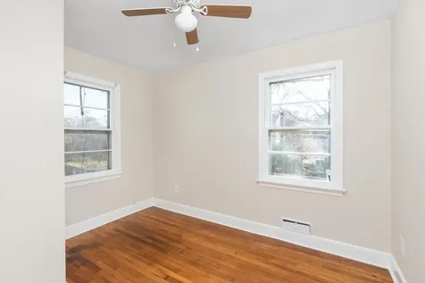 842 Maple Avenue Waynesboro VA 22980
