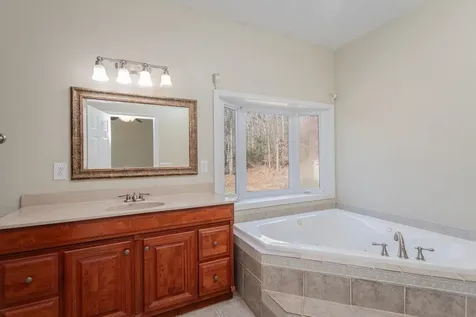 987 Riverside Drive Luray VA 22835