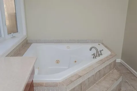 987 Riverside Drive Luray VA 22835