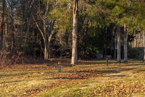 987 Riverside Drive Luray VA 22835