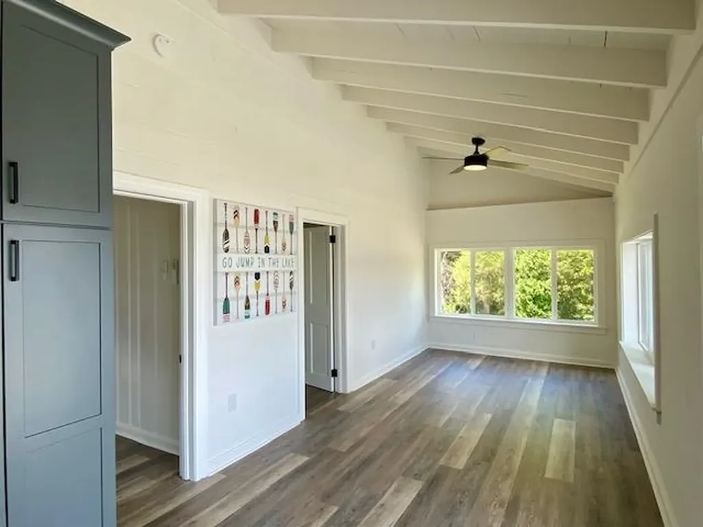 1382 Lakeshore Drive S Louisa VA 23093