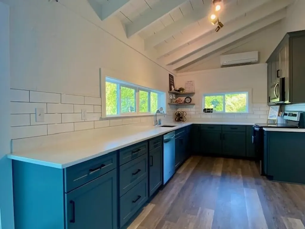 1382 Lakeshore Drive S Louisa VA 23093