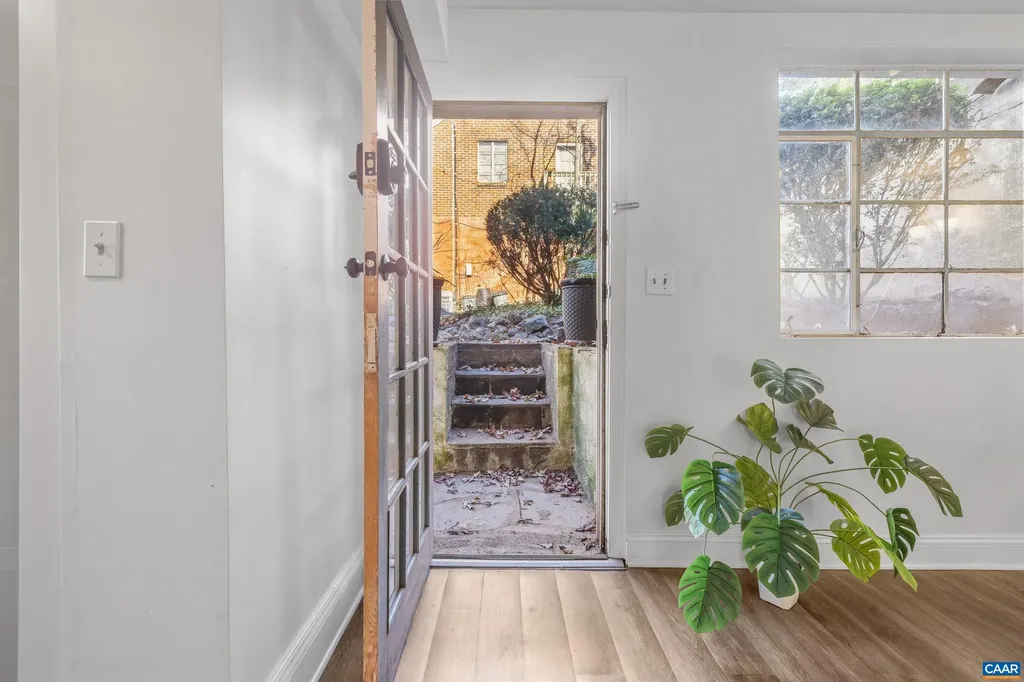 2709 Eton Road Charlottesville VA 22903