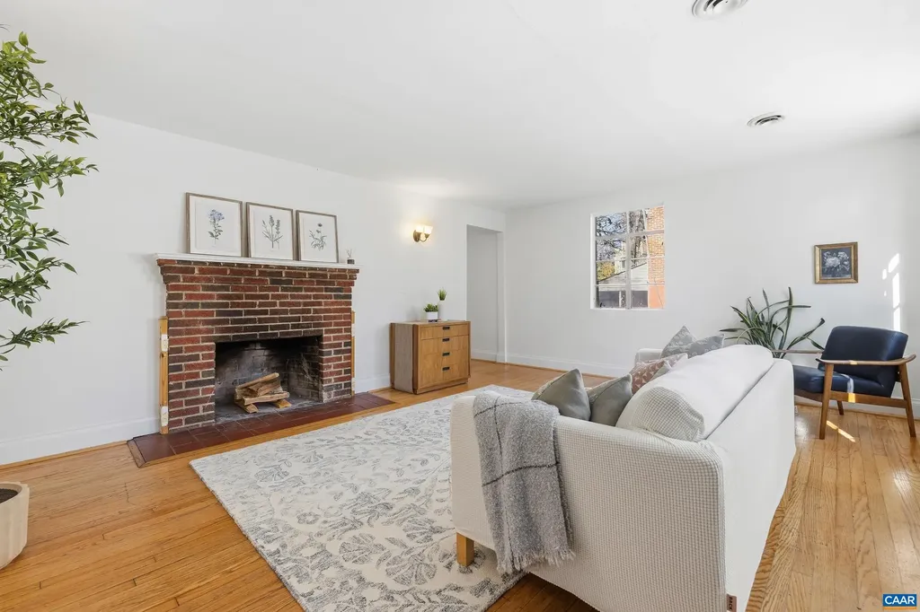 2709 Eton Road Charlottesville VA 22903