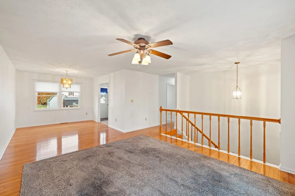 138 First Street Broadway VA 22815