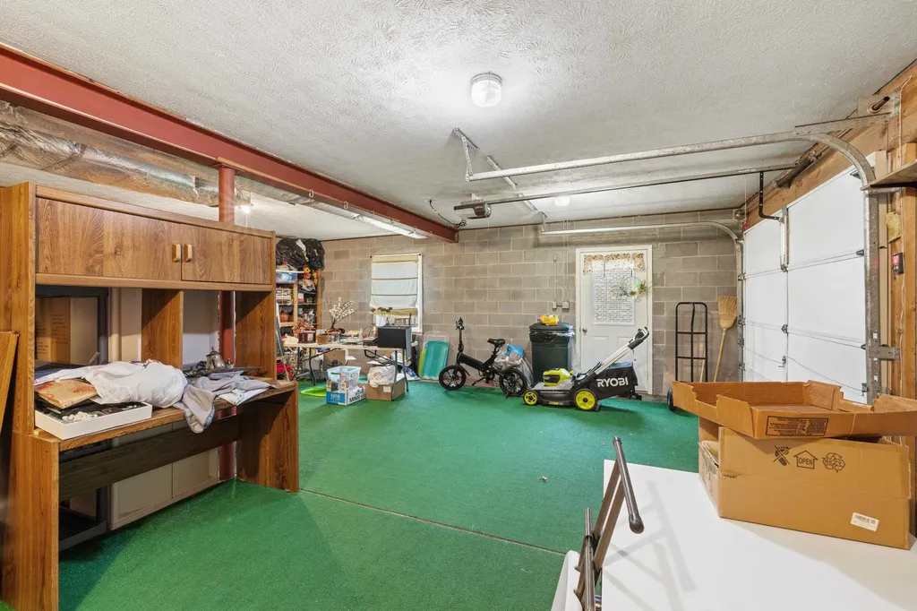 138 First Street Broadway VA 22815