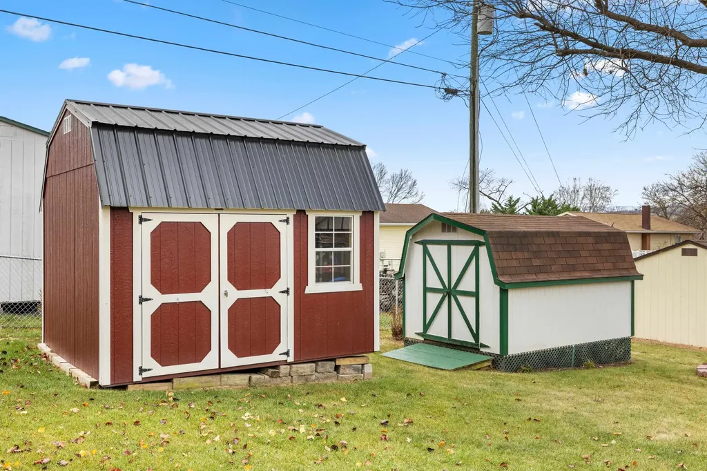 138 First Street Broadway VA 22815