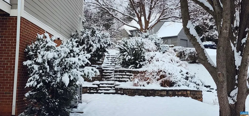 4885 Mechums River Road Charlottesville VA 22901