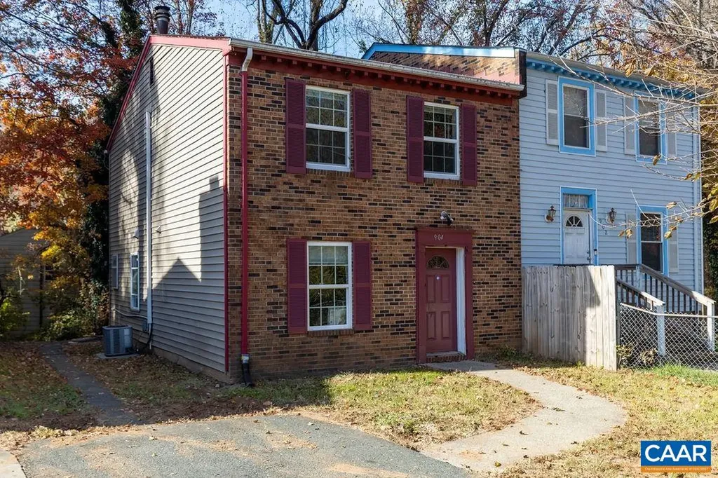 904 Rock Creek Road Charlottesville VA 22903