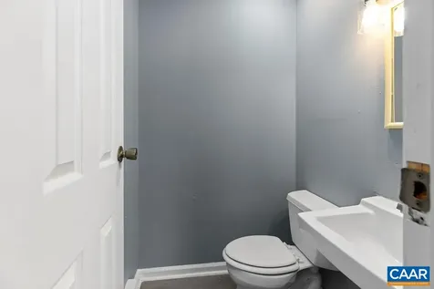 904 Rock Creek Road Charlottesville VA 22903