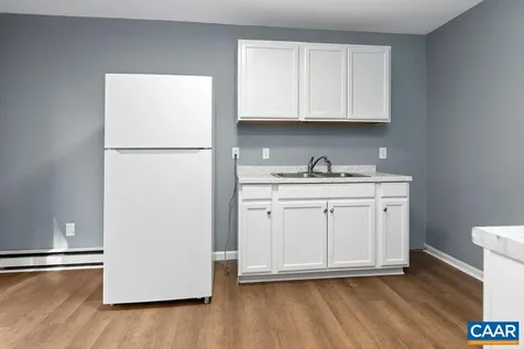 904 Rock Creek Road Charlottesville VA 22903
