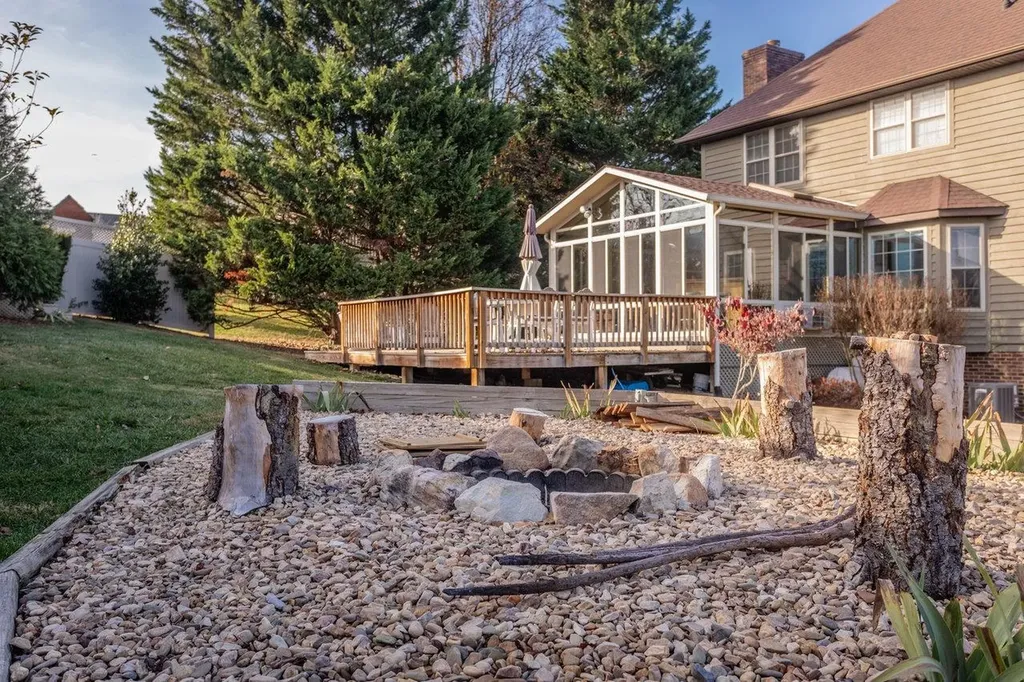 219 Northview Drive Dayton VA 22821