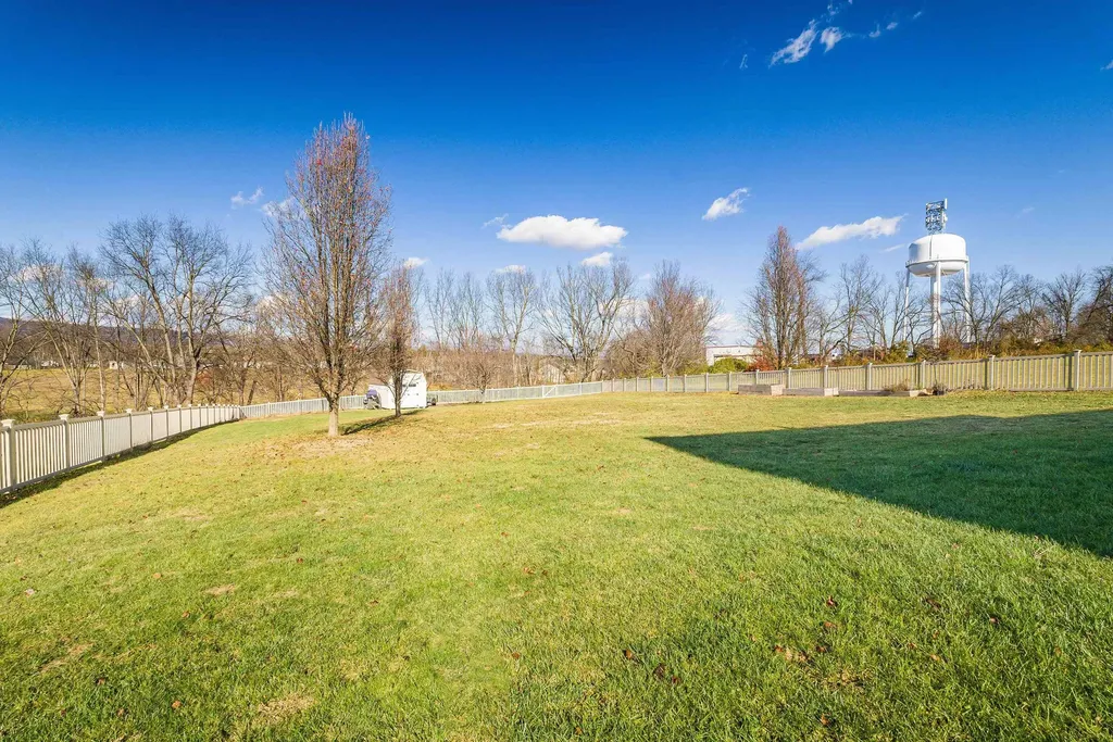 255 Morningside Drive Broadway VA 22815