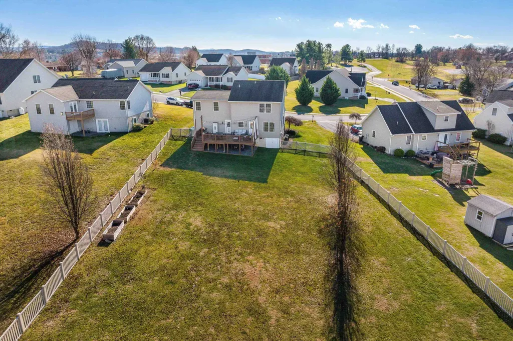 255 Morningside Drive Broadway VA 22815