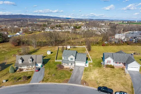 255 Morningside Drive Broadway VA 22815