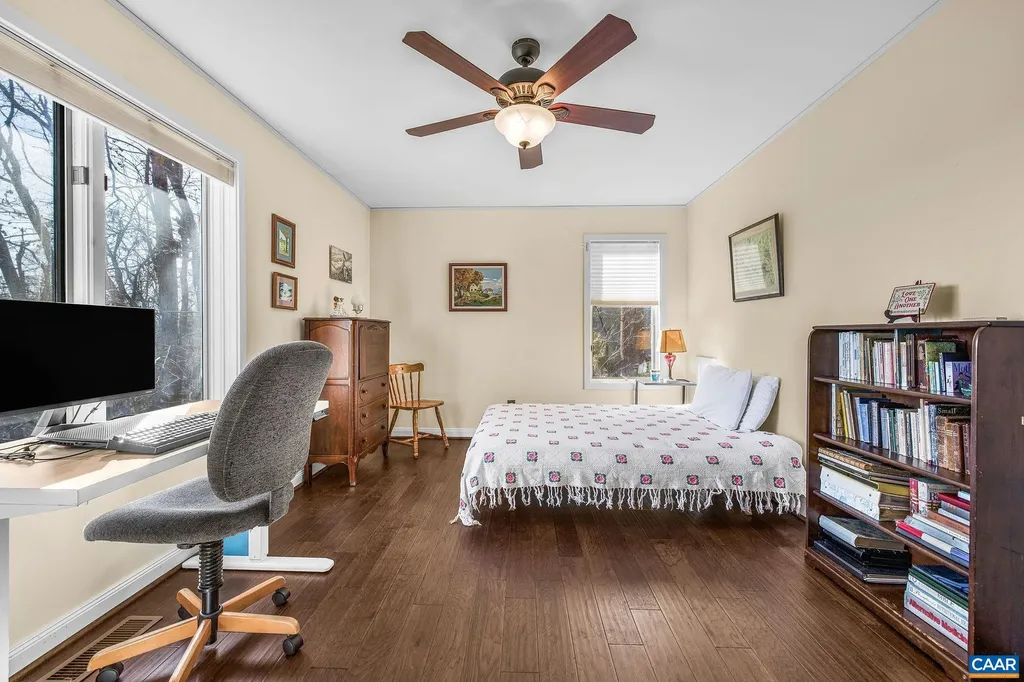 987 Rodes Farm Drive Nellysford VA 22958