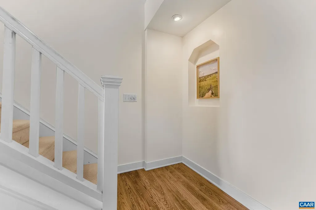 987 Rodes Farm Drive Nellysford VA 22958