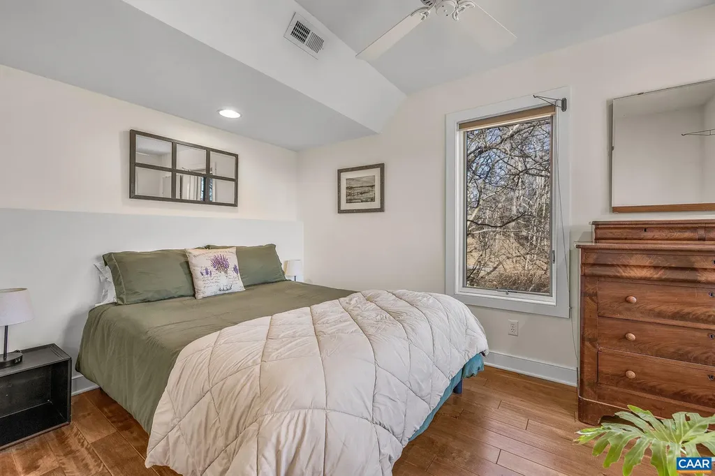 987 Rodes Farm Drive Nellysford VA 22958