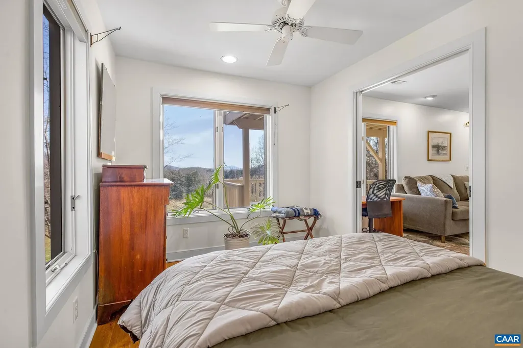 987 Rodes Farm Drive Nellysford VA 22958