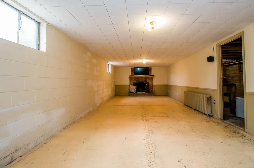 355 Westview Street Dayton VA 22821