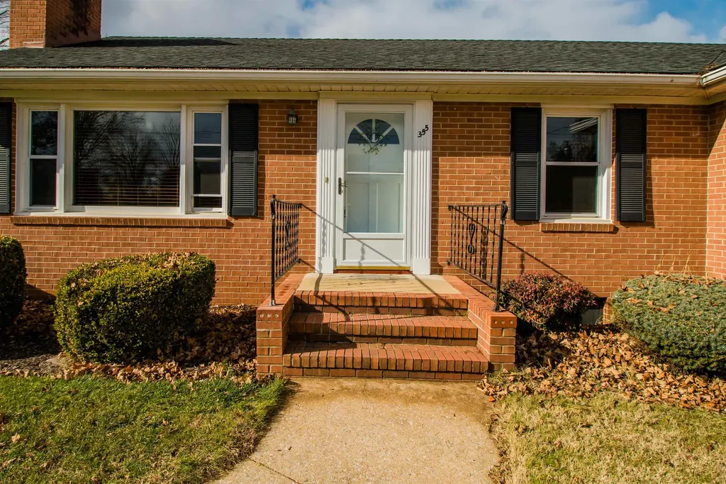 355 Westview Street Dayton VA 22821