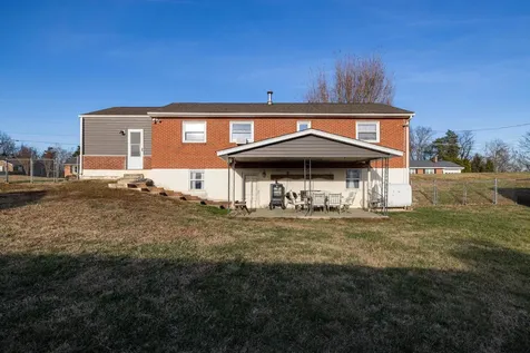 248 Skyview Circle Verona VA 24482