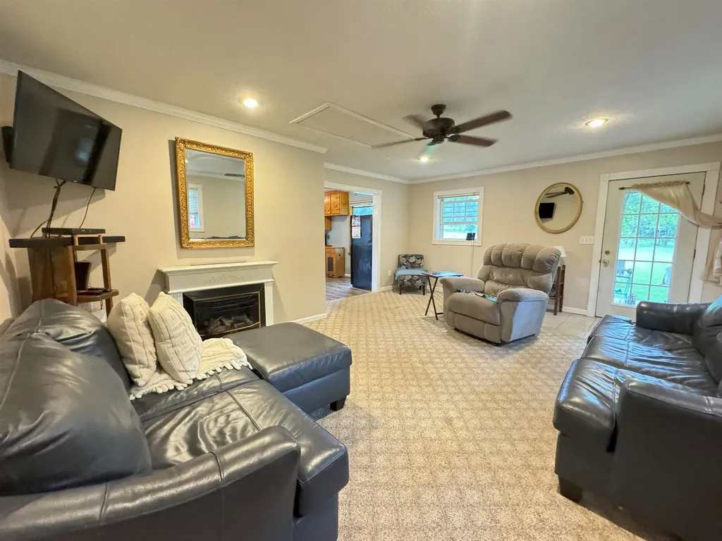 1094 Jerusalem Chapel Road Churchville VA 24421