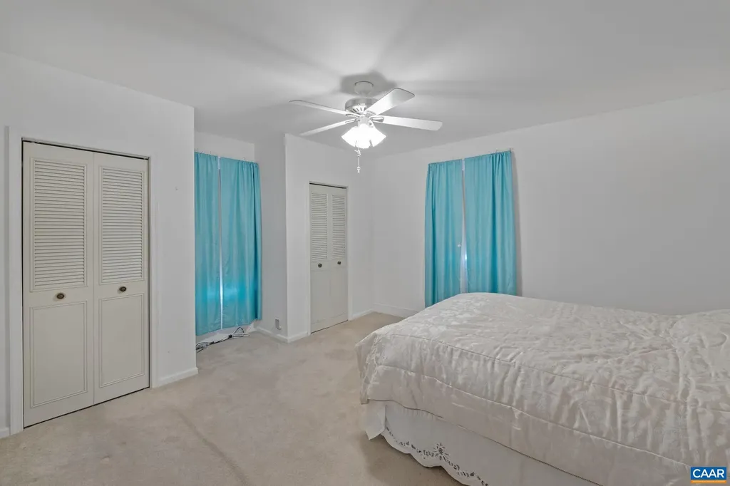 2037 Boston Road N Troy VA 22974