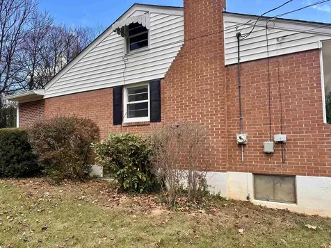 100 Harper Court Staunton VA 24401